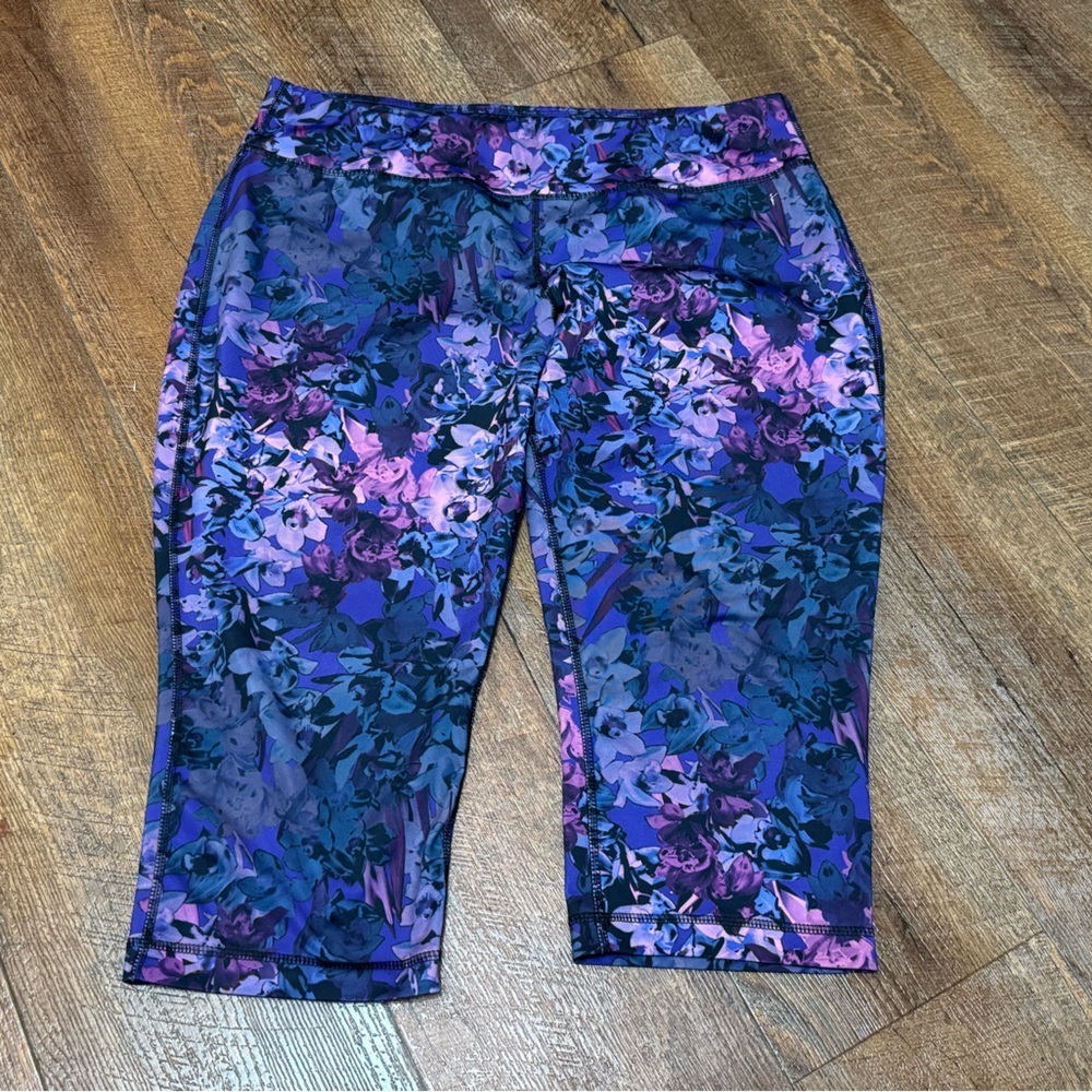Danskin Blue and Purple Floral Leggings